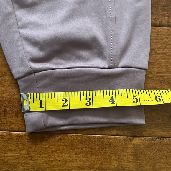 NWT 32 Degrees Tech Jogger women Size XL
| - Picture 8 of 10